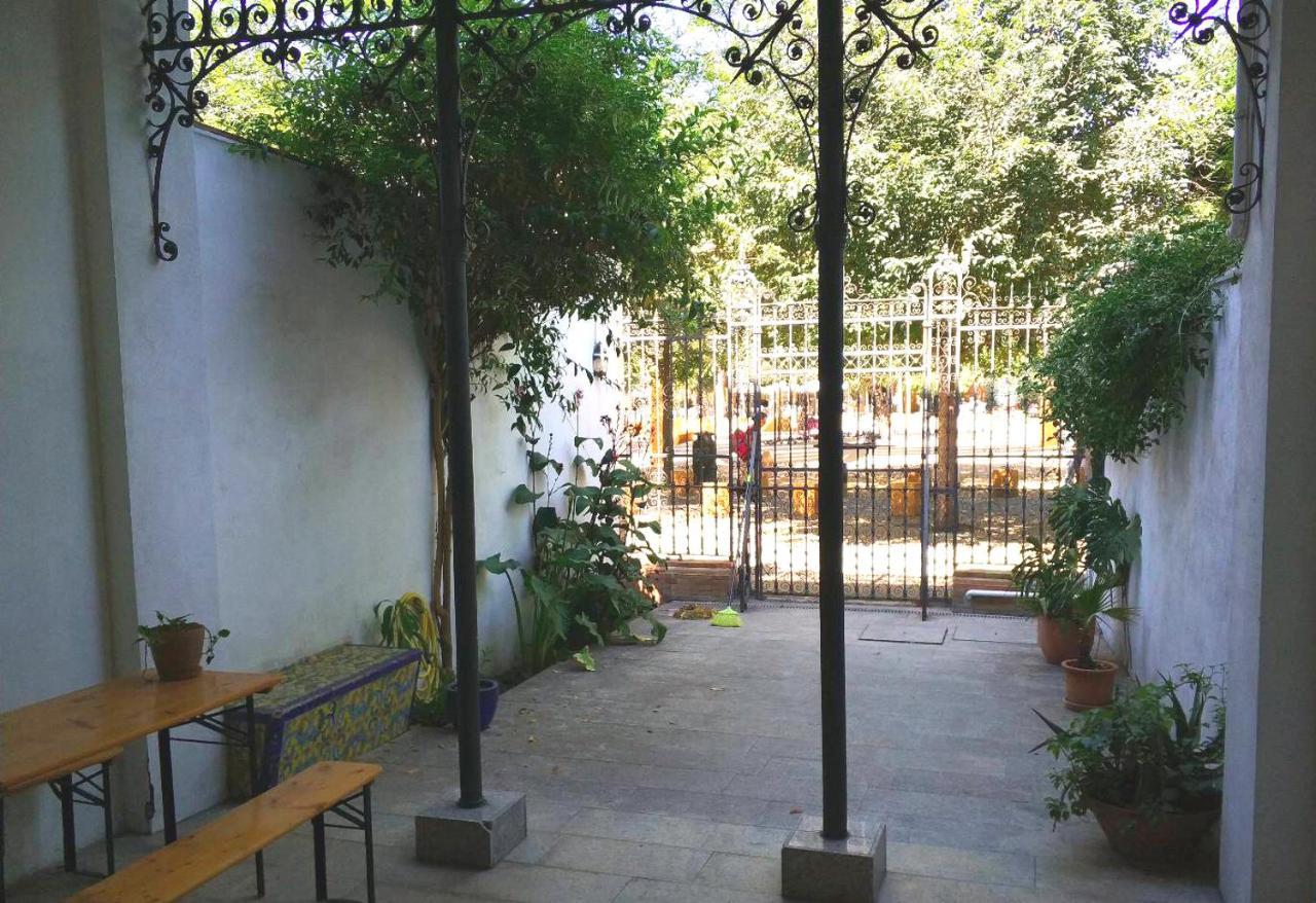 Apartment Alacas Sevilla Εξωτερικό φωτογραφία
